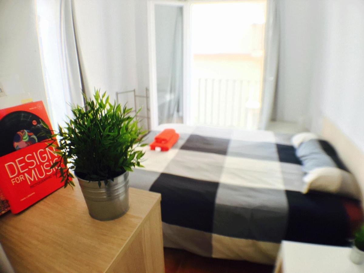 Appartement Centro + Wifi+ 2 Camas De Matrimonio +Playa à Cadix Extérieur photo